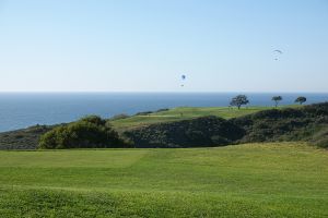 Torrey Pines (South) 3rd Ocean Across